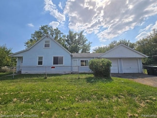 14312 Cornell St, Taylor, MI 48180