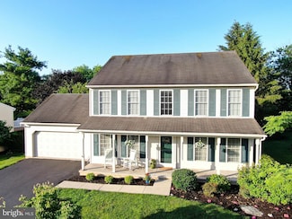 321 Coventry Ln, Lititz, PA 17543
