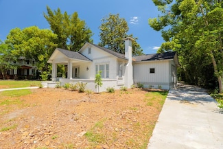 1611 N Patterson St, Valdosta, GA 31602