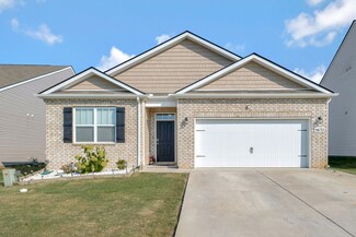 5632 Hickory Woods Dr, Antioch, TN 37013