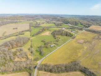 1914 Thompsons Station Rd W, Thompson's Station, TN 37179