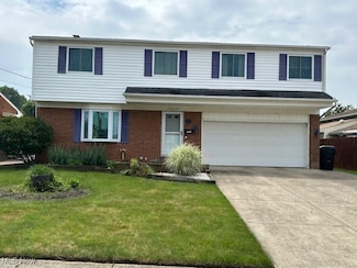 14237 Starlite Dr, Brookpark, OH 44142