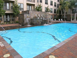 2299 Lone Star Dr Unit 208, Sugar Land, TX 77479