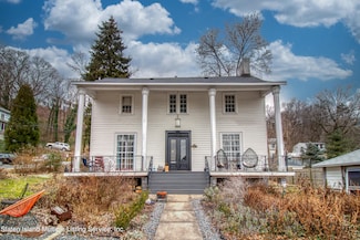 172 St Pauls Ave, Staten Island, NY 10301