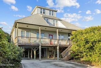 102 Alex Ct, Emerald Isle, NC 28594