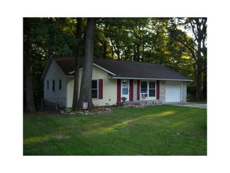 187 Lazy River Ct, Cloverdale, IN 46120