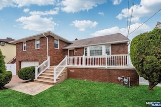 22 Mount Pleasant Ave, Woodland Park, NJ 07424