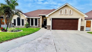6916 Avenida Del Paseo St, Palmview, TX 78572
