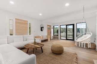 39 Upper Lakeview Ave, Ringwood, NJ 07456