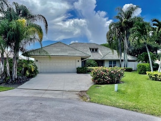 5 Aiden Ct, Palm Beach Gardens, FL 33418