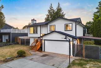 1007 Norpoint Way NE, Tacoma, WA 98422