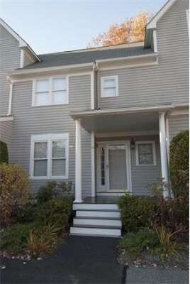 12 Maple Ridge Dr, Burlington, MA 01803
