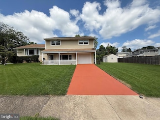 2115 Coventry Dr, Wilmington, DE 19810