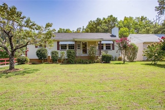 522 N Main St, Blackstone, VA 23824