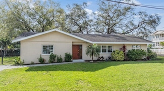 217 2nd St SW, Largo, FL 33770