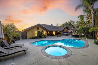 514 N Valley Center Ave, Glendora, CA 91741