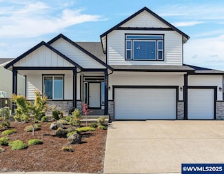 565 NE Dogwood Dr, Sublimity, OR 97385
