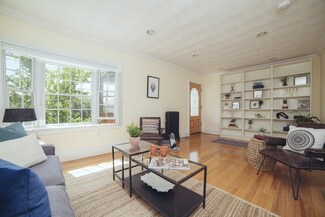25 Fairfax St Unit 1, Somerville, MA 02144