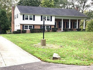 3173 Hilltop Point Cir, Medina, OH 44256