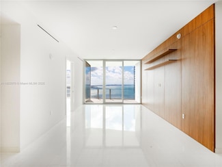 300 Biscayne Boulevard Way Unit 4305W, Miami, FL 33131