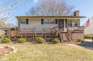 205 Spruce St, Lexington, NC 27292