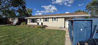 5406 N Arrow Dr, Peoria, IL 61614
