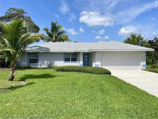 2365 N Huntington Rd, Avon Park, FL 33825