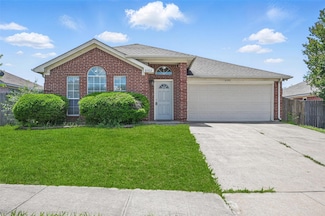 6102 Brookfall Dr, Arlington, TX 76018