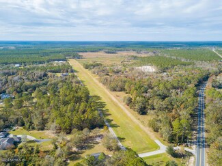 9 Runway Cir, Glen St. Mary, FL 32040