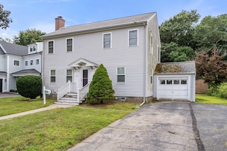 71 Webster St, Needham Heights, MA 02494