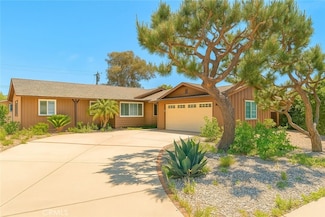 1128 Briarcroft Rd, Claremont, CA 91711
