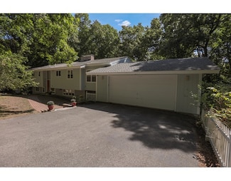 24 Dewey Rd, Lexington, MA 02420