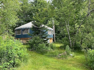 4 Dodge Rd, Wolcott, VT 05680