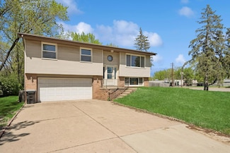 1 104th Ln NW, Coon Rapids, MN 55448