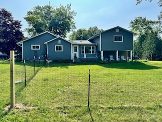 2916 N U S 421, Medaryville, IN 47957