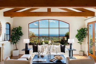 2220 Bella Vista Dr, Santa Barbara, CA 93108