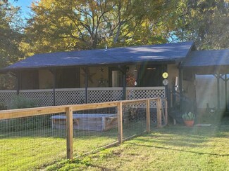 99 County Road 2405, Kemp, TX 75143