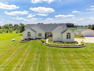 13899 Kimball Rd, Allenton, MI 48002