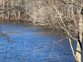 523 Route 163, Montville, CT 06353