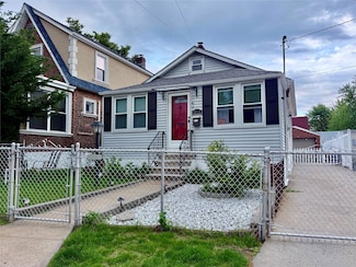 2918 Schley Ave, Bronx, NY 10465
