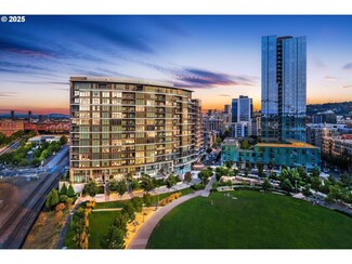 949 NW Overton St Unit 1504, Portland, OR 97209