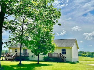 3901 Garretts Ln, Florence, WI 54121