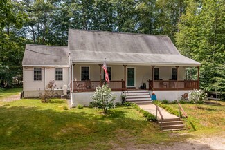 33 Horn Rd, York, ME 03909
