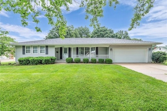 115 S Maple St, Norborne, MO 64668