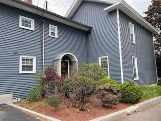 62 Washington St, Concord, NH 03301