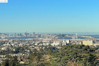 310 Pacific Ave, Piedmont, CA 94611