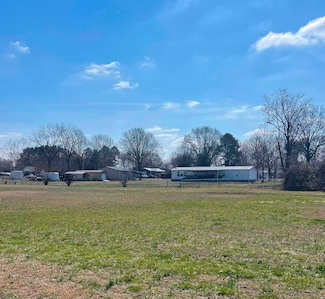 000 Lynn St, McRae, AR 72102