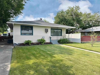 1710 E Crown Ave, Spokane, WA 99207