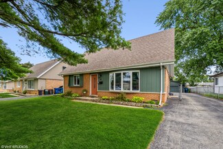 13129 W Playfield Dr, Crestwood, IL 60445