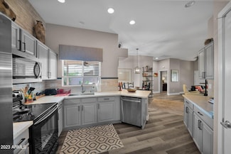 15503 N 79th Dr Unit 12, Peoria, AZ 85382